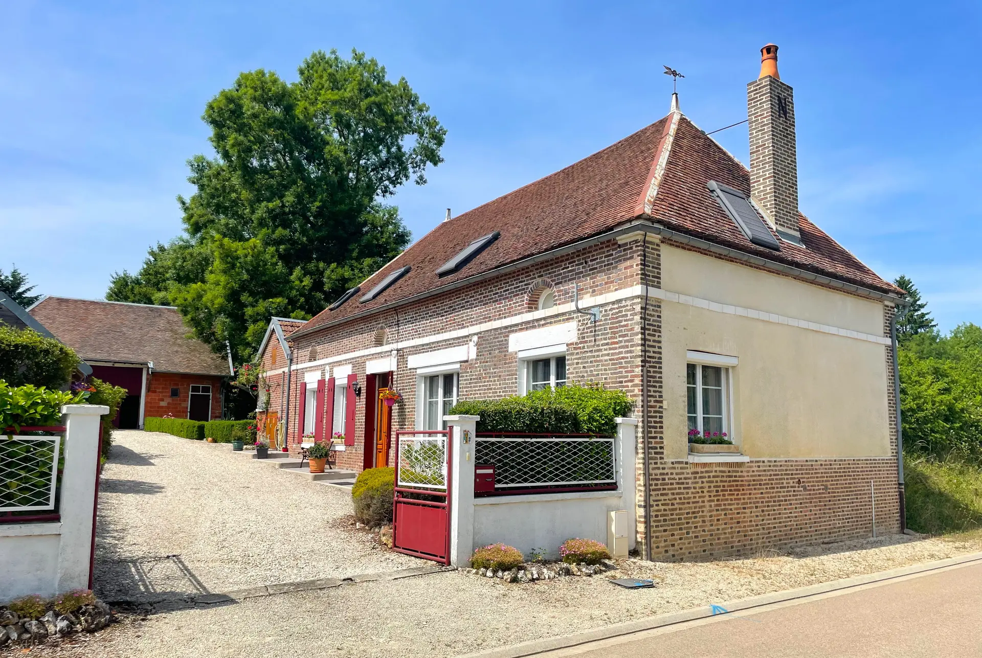 EXCLUSIVITE Forêt d'Othe à 25 km de Troyes, MAISON DE PAYS en parfait état - Image