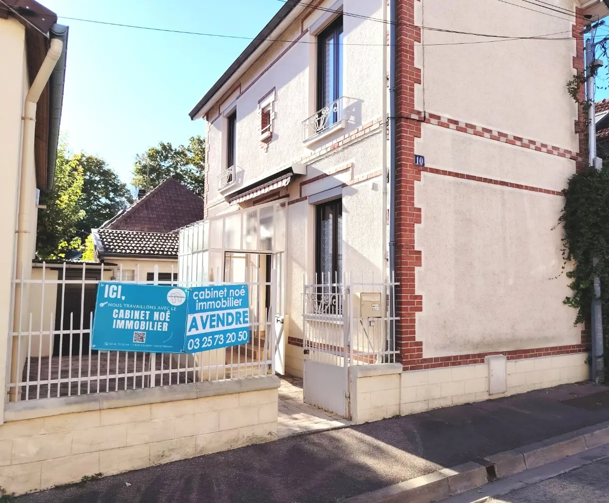 EXCLUSIVITE - Sainte Savine, Maison des années 30 d’une surface de 55 m² - Image