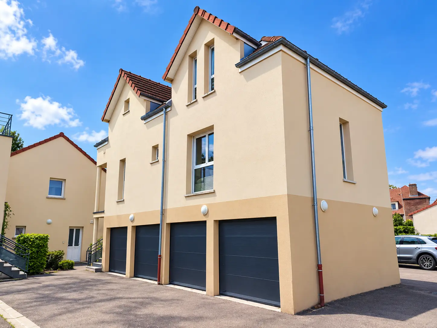 Troyes, Appartement type II dans copropriété sécurisée - Image