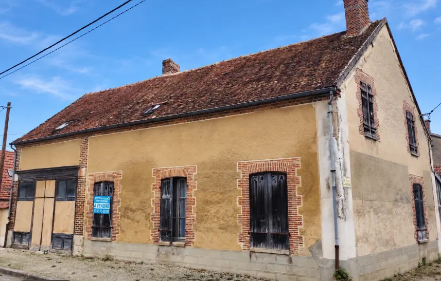 ancienne maison à rénover façade